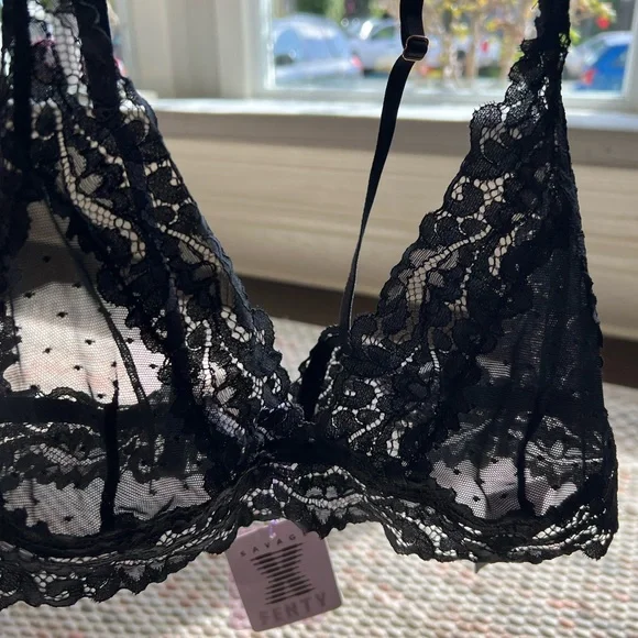 Savage X Fenty Floral Lace And Mesh Bralette Black Caviar size L NWT - Picture 8 of 14